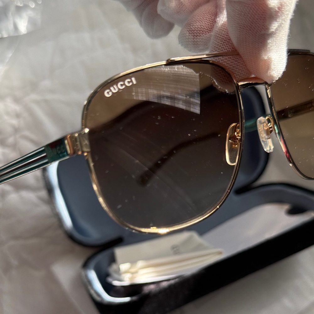 Gucci Gold Frame Sunglasses with Brown Lenses - Picture 7 of 7